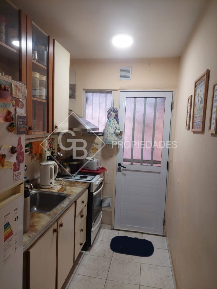 EXCELENTE DUPLEX 2 AMBIENTES Y MEDIO EN SAN JUSTO