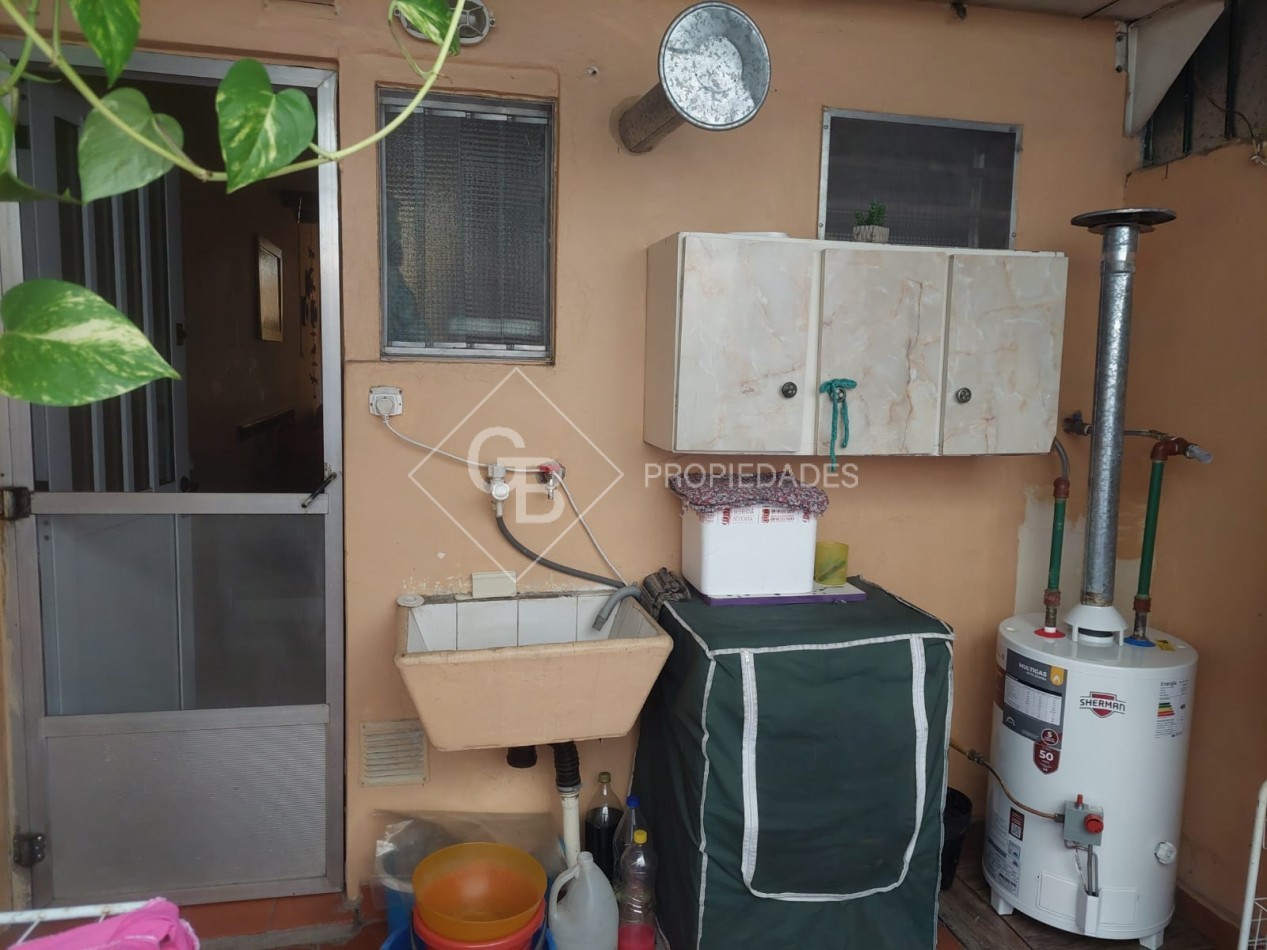 EXCELENTE DUPLEX 2 AMBIENTES Y MEDIO EN SAN JUSTO