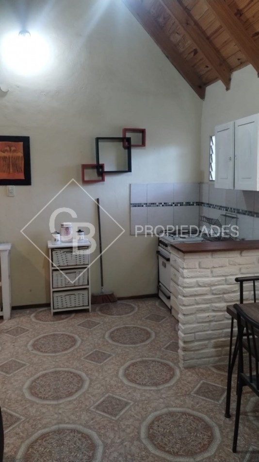 Casa Quinta 3 Ambientes Con Pileta - Venta O Permuta por VEHICULOS